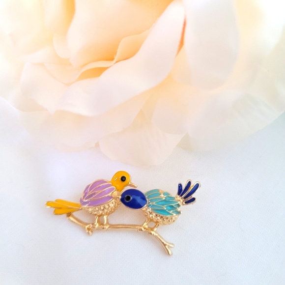 Jewelry - 💥 2/ $15 Cute birds on branch Brooch Pin *NWT
